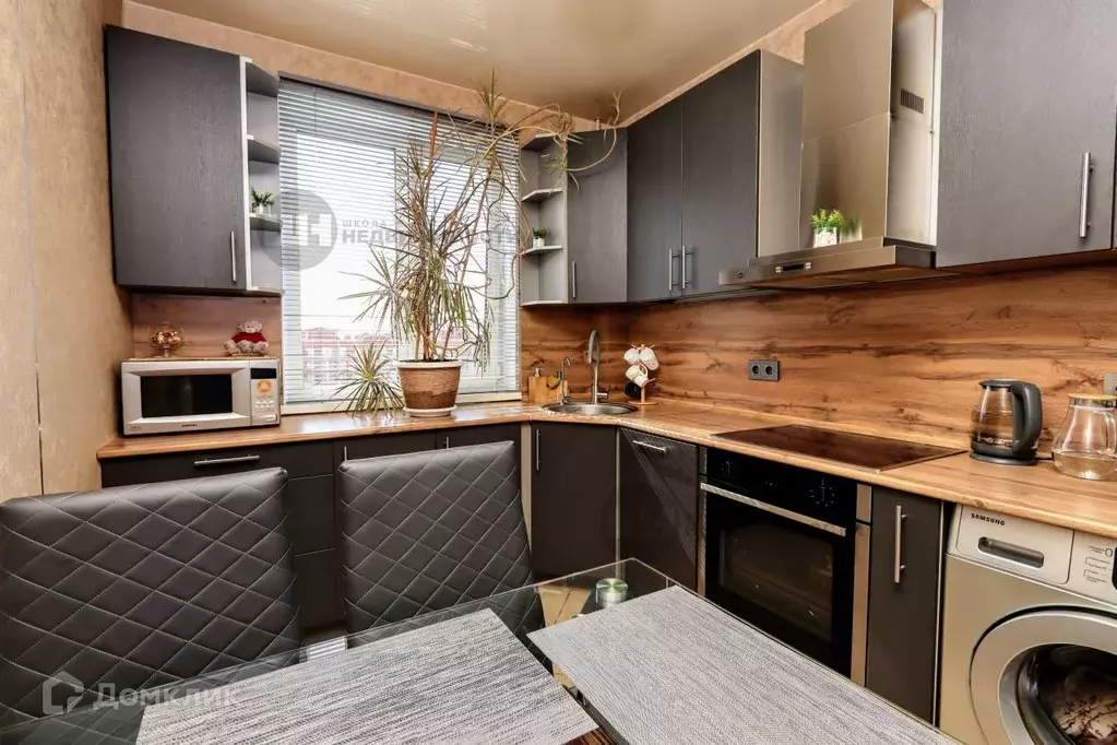 Продаётся 2-к квартира, 56 м - Фото 0