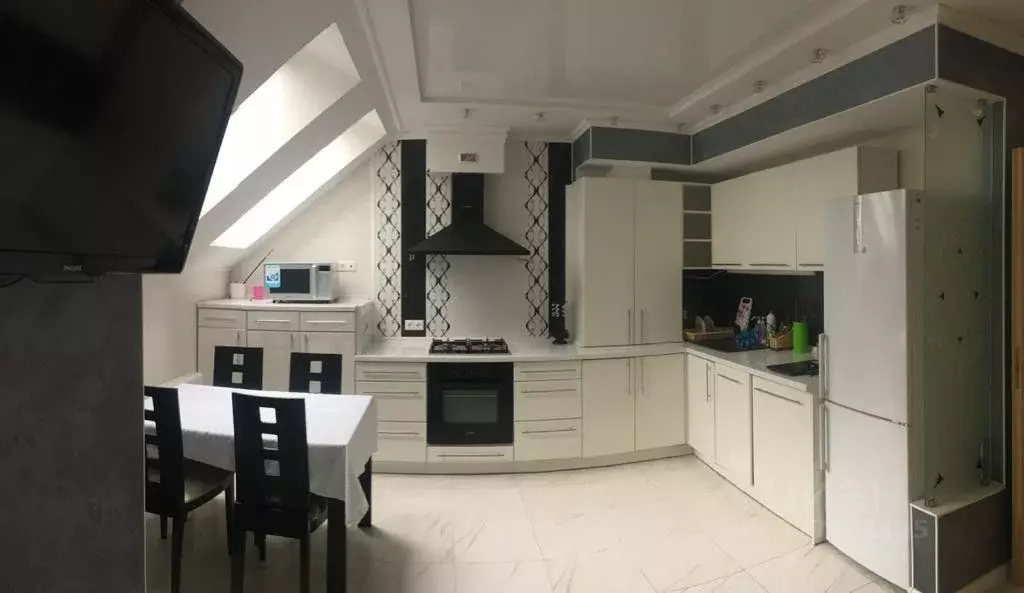 2-к кв. Калининградская область, Пионерский ул. Рензаева (61.5 м) - Фото 2