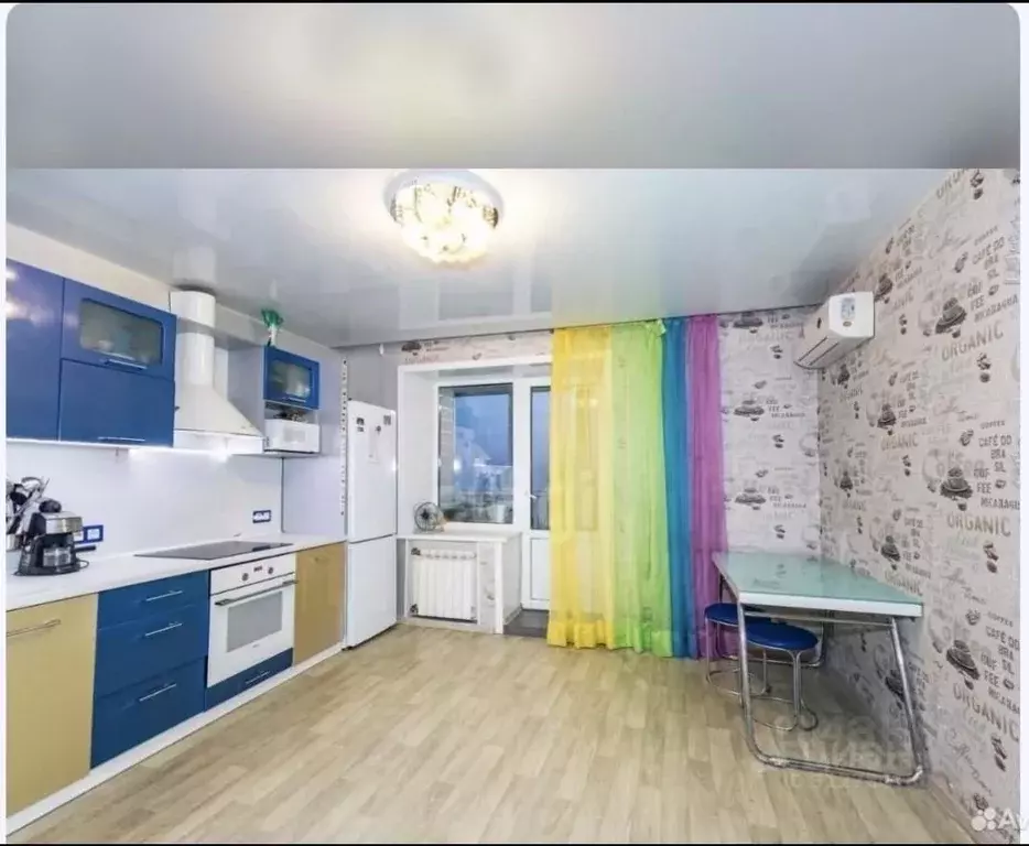 3-к кв. Амурская область, Благовещенск ул. Строителей, 68 (105.0 м) - Фото 1