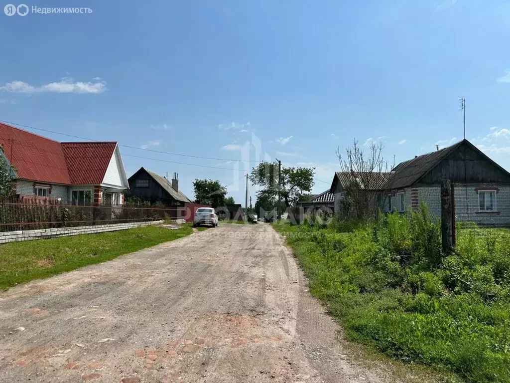 Участок в Локоть, 2-й Пушкинский переулок, 18 (19 м) - Фото 1
