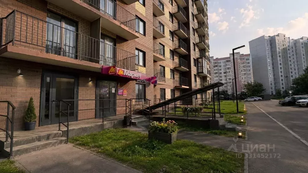 Торговая площадь в Ярославская область, Ярославль ул. Строителей, 18 ... - Фото 1
