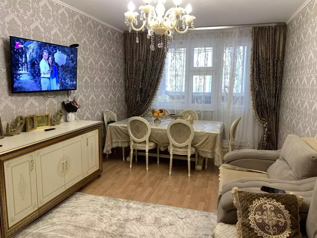 2-к кв. Московская область, Химки Совхозная ул., 18к2 (58.4 м) - Фото 1