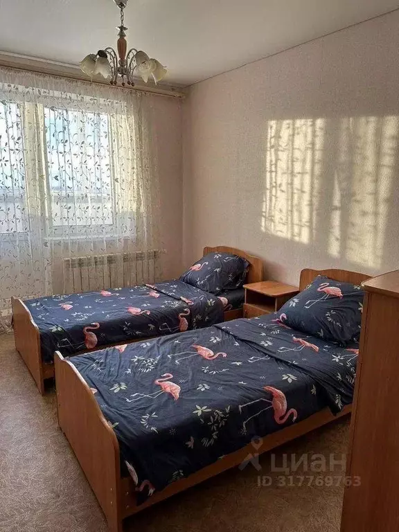 2-к кв. Татарстан, Казань ул. Альфии Авзаловой, 15 (64.0 м) - Фото 1