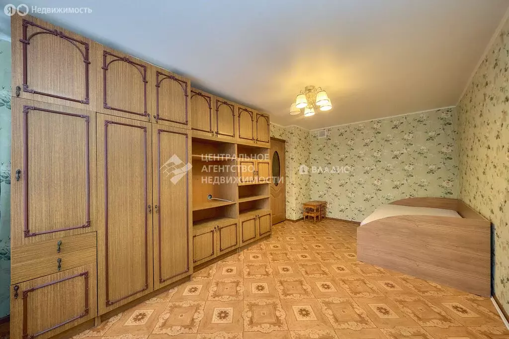 2к в 10-комнатной квартире (17 м) - Фото 2