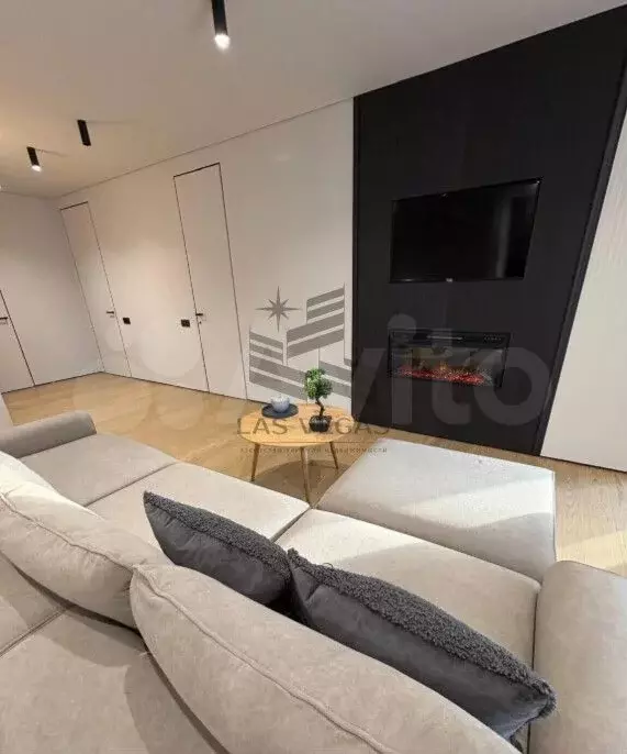3-к. квартира, 120 м, 15/18 эт. - Фото 0