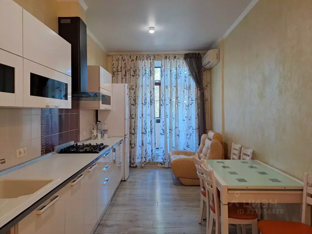 2-к кв. Ростовская область, Волгодонск бул. Великой Победы, 13Б (95.2 ... - Фото 1