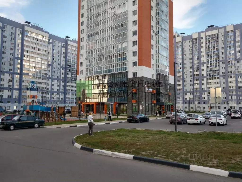 3-к кв. Орловская область, Орел ул. Зареченская, 4к3 (82.6 м) - Фото 1