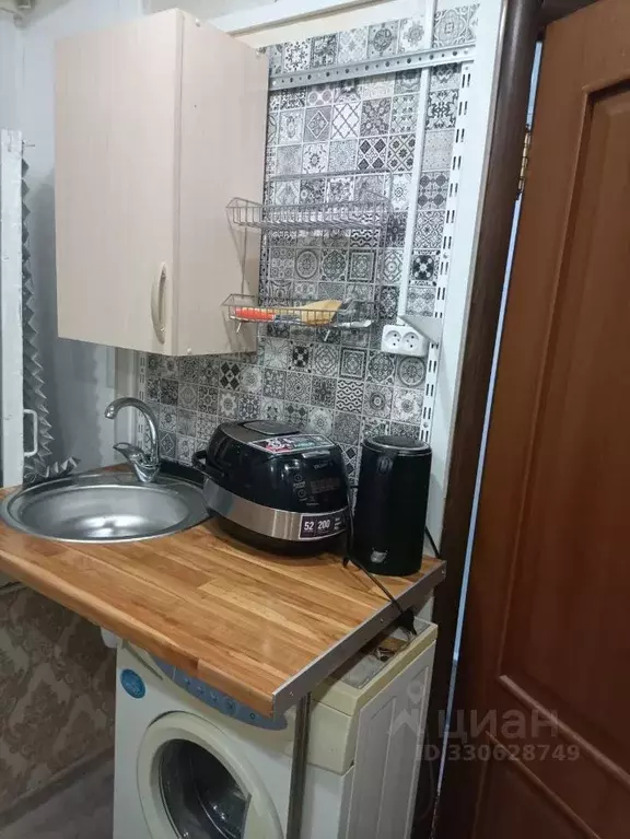 Студия Омская область, Омск ул. 10 лет Октября, 141 (16.5 м) - Фото 2