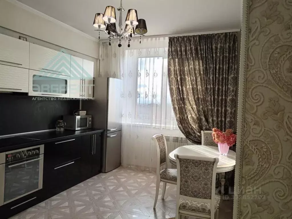 2-к кв. Хакасия, Абакан ул. Торосова, 15 (71.0 м) - Фото 1
