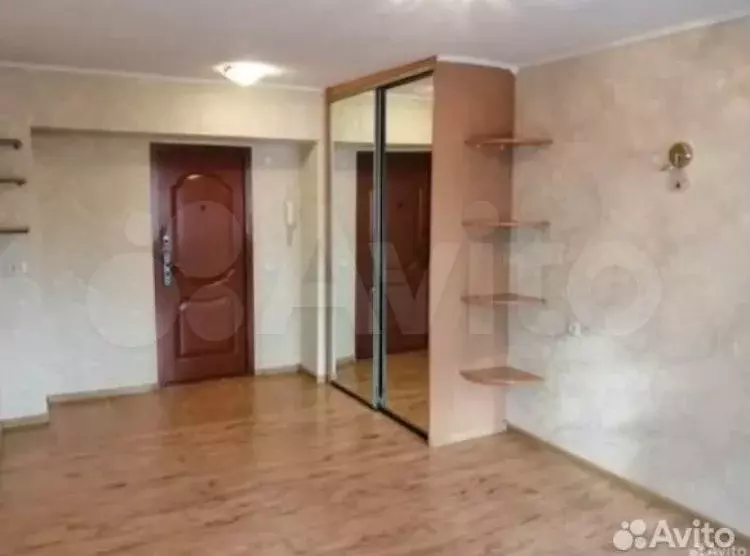 Комната 18,3 м в 4-к., 4/5 эт. - Фото 0