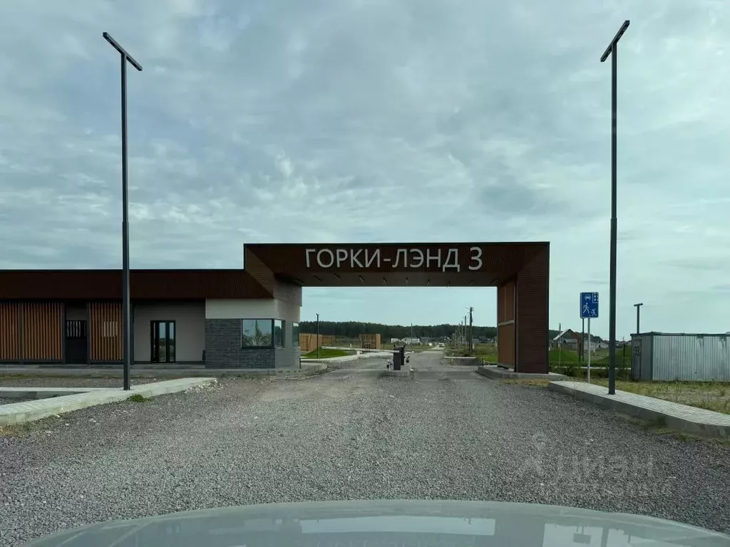 Участок в Ленинградская область, Гатчинский муниципальный округ, д. ... - Фото 0