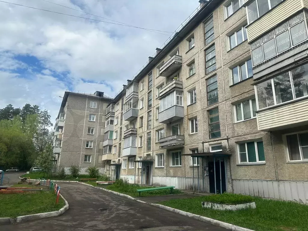 1-к. квартира, 30м, 5/5эт. - Фото 0