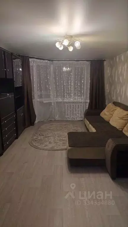 3-к кв. Вологодская область, Череповец ул. Сталеваров, 46 (79.0 м) - Фото 1