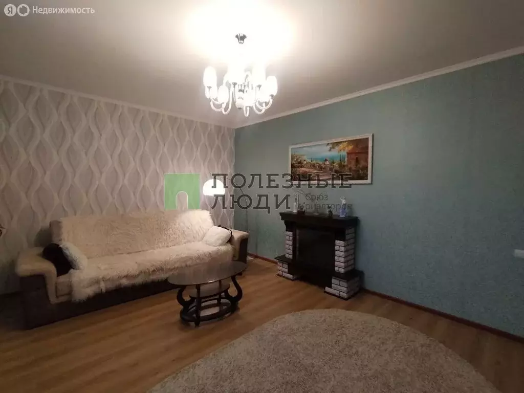 Дом в село Стрелецкое, Краснооктябрьская улица (140 м) - Фото 1