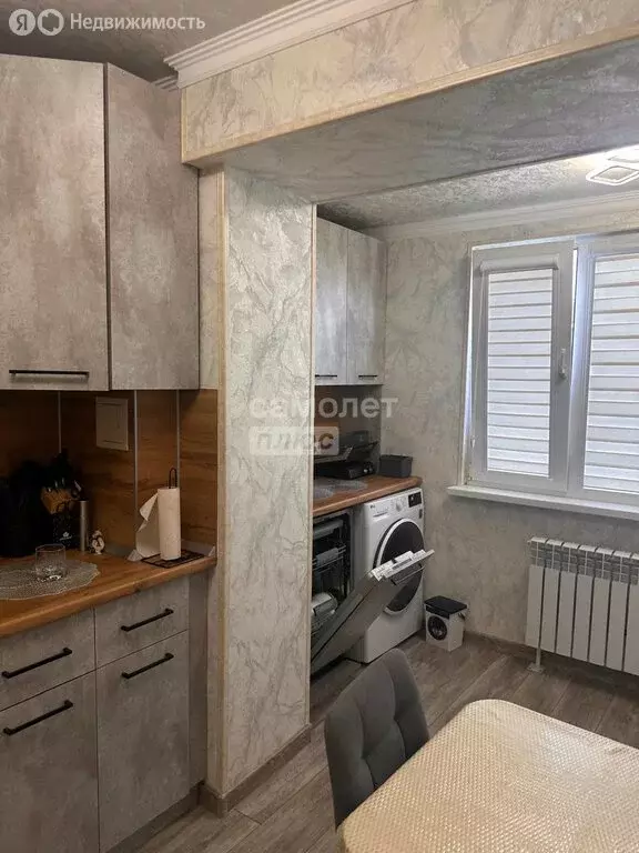 3-комнатная квартира: Нарткала, улица А.Б. Тарчокова, 89 (58.9 м) - Фото 1