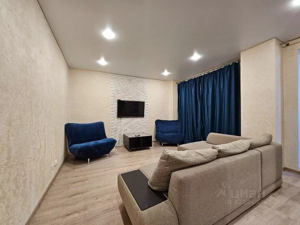 2-к кв. Волгоградская область, Волгоград Новороссийская ул., 2К (64.0 ... - Фото 2