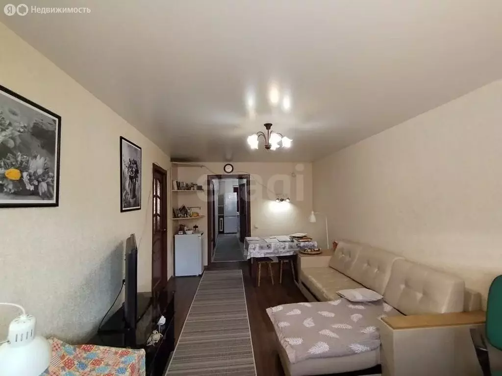 3-комнатная квартира: Тольятти, улица Матросова, 46 (63 м) - Фото 0