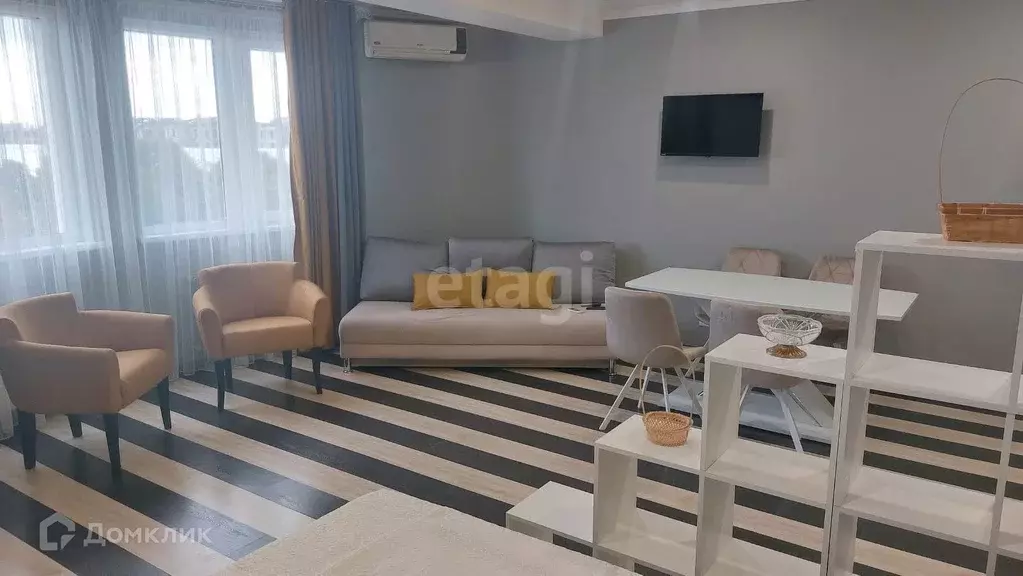 Продаётся квартира-студия, 45 м - Фото 1
