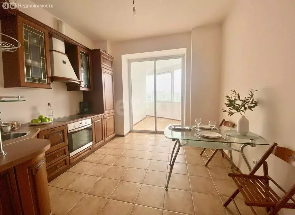 3-комнатная квартира: Белгород, улица Костюкова, 36Б (78.3 м) - Фото 2