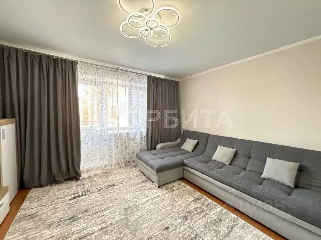 2-к кв. Тюменская область, Тюмень ул. Московский Тракт, 88 (67.0 м) - Фото 1