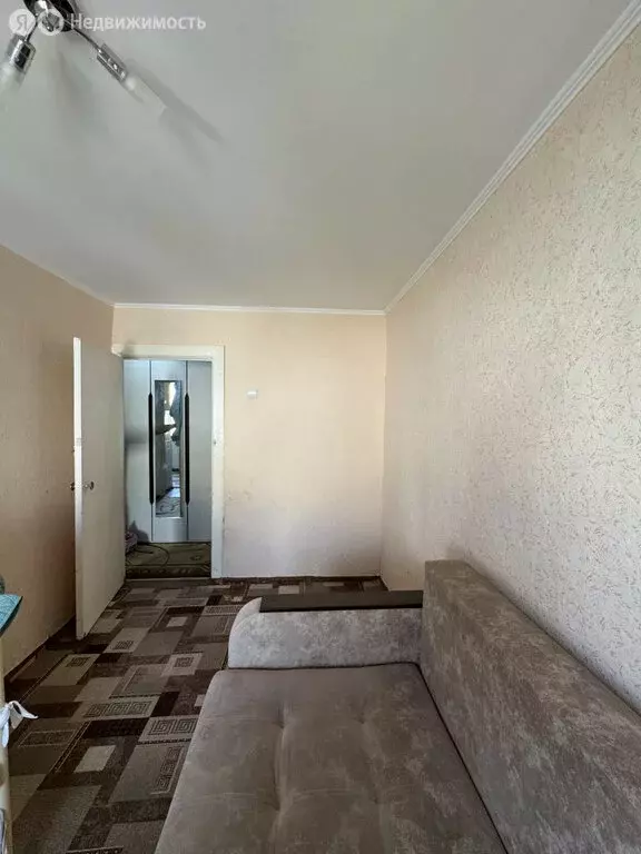 3-комнатная квартира: Саратов, улица имени Челюскинцев, 40/46 (55.6 м) - Фото 1