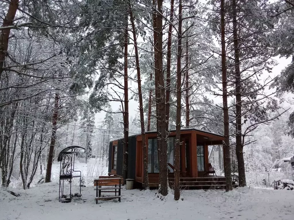 Дом в Ленинградская область, Приозерский район, Красноозерное с/пос, ... - Фото 1