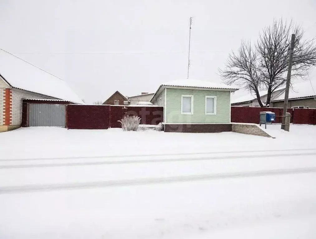 Дом в Брянская область, Погар рп ул. Урицкого (82 м) - Фото 1