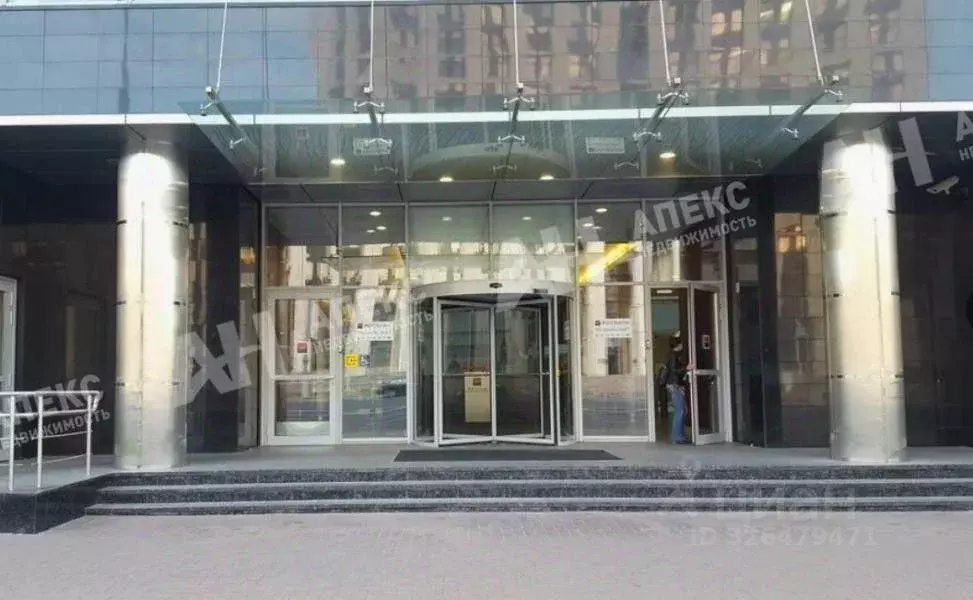 Помещение свободного назначения в Москва ул. Маши Порываевой, 34 (121 ... - Фото 1