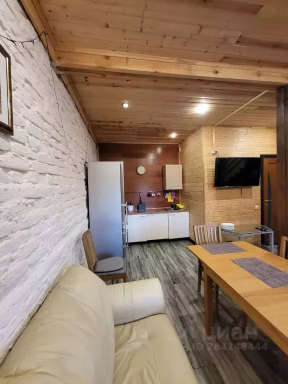 Дом в Мурманская область, Кольский район, Молочный городское ... - Фото 2