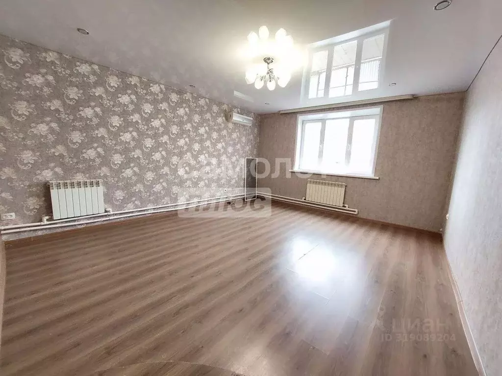 Дом в Оренбургская область, Бузулук ул. Малявина (122 м) - Фото 0