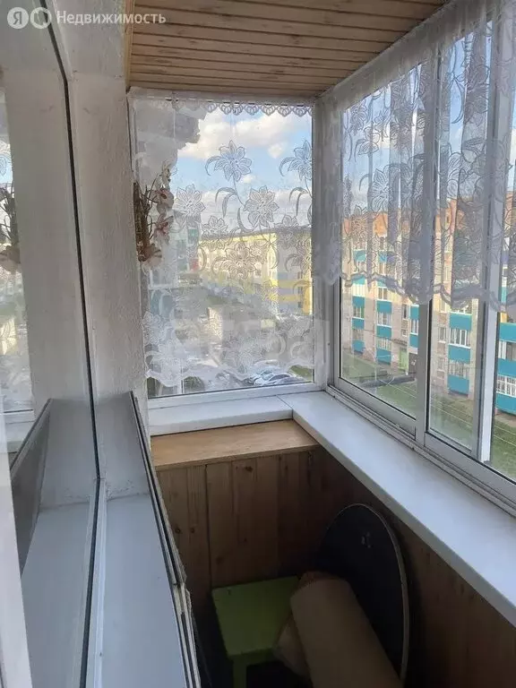 3-комнатная квартира: Альметьевск, улица 8 Марта, 6 (61.8 м) - Фото 2