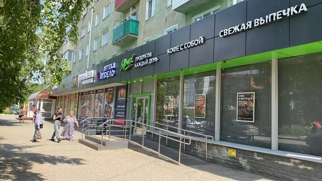 Торговая площадь в Омская область, Омск ул. Ватутина, 13А (60 м) - Фото 0