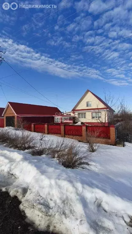 Дом в Ульяновская область, рабочий посёлок Старая Майна, улица Карла ... - Фото 2