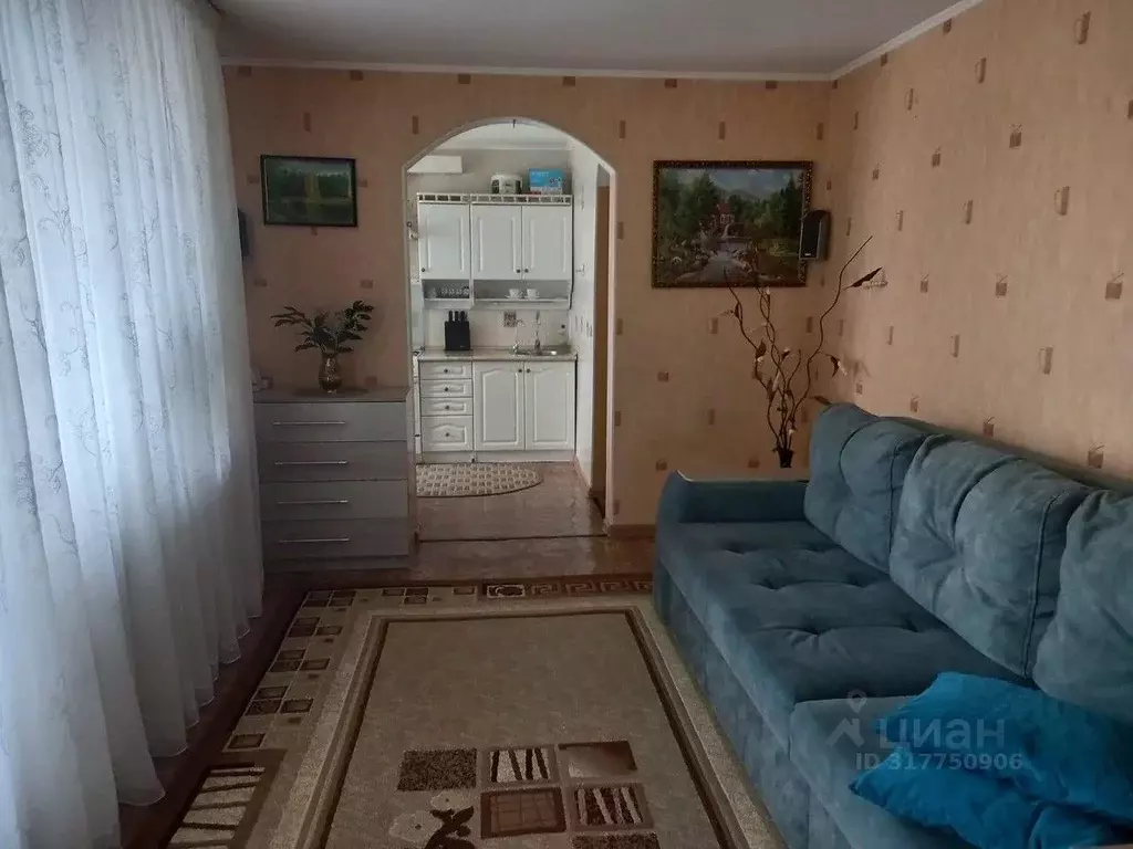 3-к кв. Оренбургская область, Орск Новый город мкр, просп. Ленина, 130 ... - Фото 0