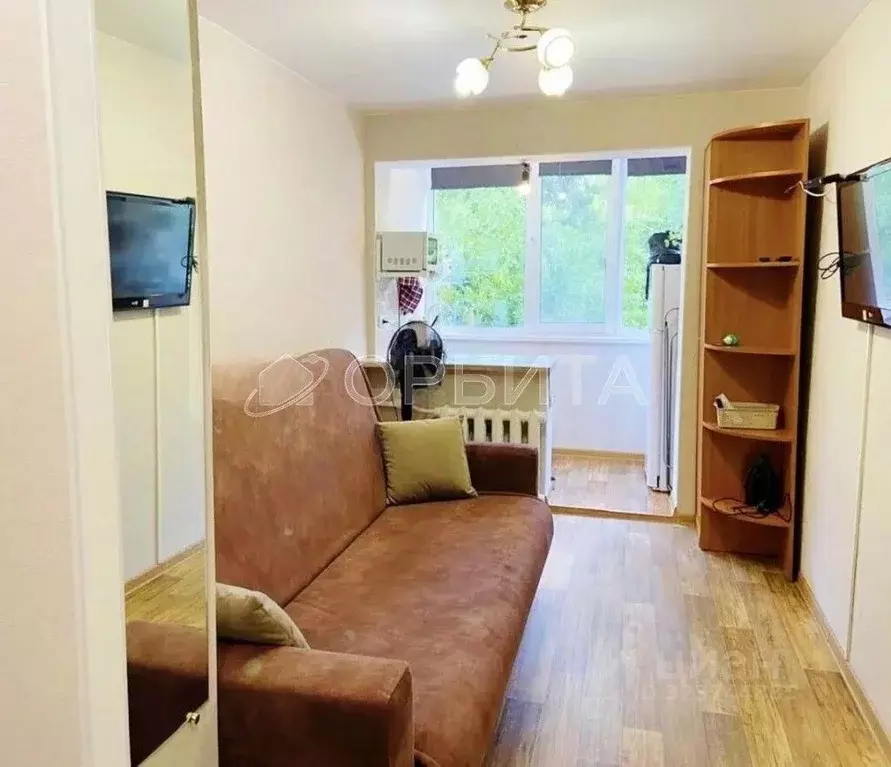Студия Тюменская область, Тюмень ул. Мельникайте, 63 (12.8 м) - Фото 1