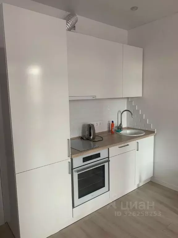 Студия Новосибирская область, Новосибирск ул. Кошурникова, 22/2 (28.9 ... - Фото 2