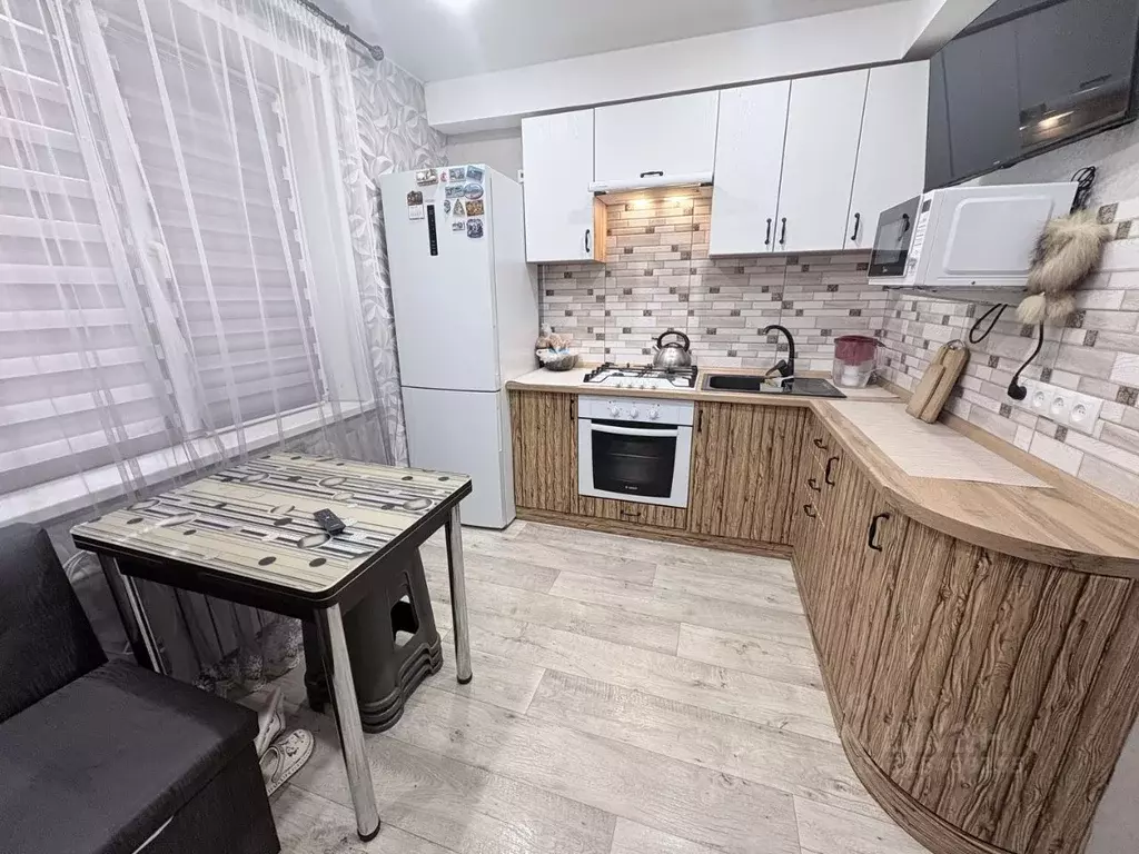 1-к кв. Тамбовская область, Котовск ул. Посконкина, 28А (36.0 м) - Фото 1