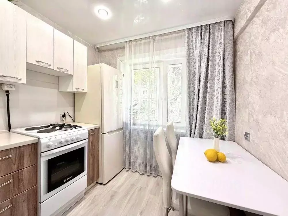 1-к кв. Иркутская область, Иркутск Партизанская ул., 107А (30.4 м) - Фото 1