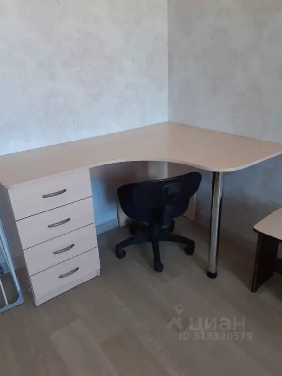 1-к кв. Красноярский край, Красноярск Затонская ул., 4а (30.0 м) - Фото 1