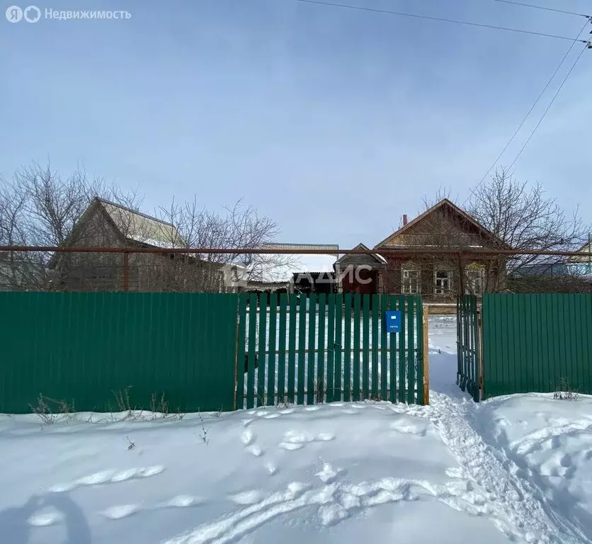 Дом в Бессоновский район, село Трофимовка, Придорожная улица, 62 (66.5 ... - Фото 0