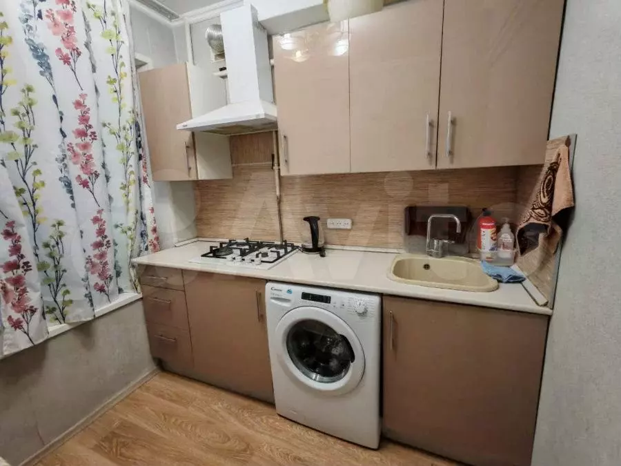 1-к. квартира, 30 м, 1/5 эт. - Фото 0