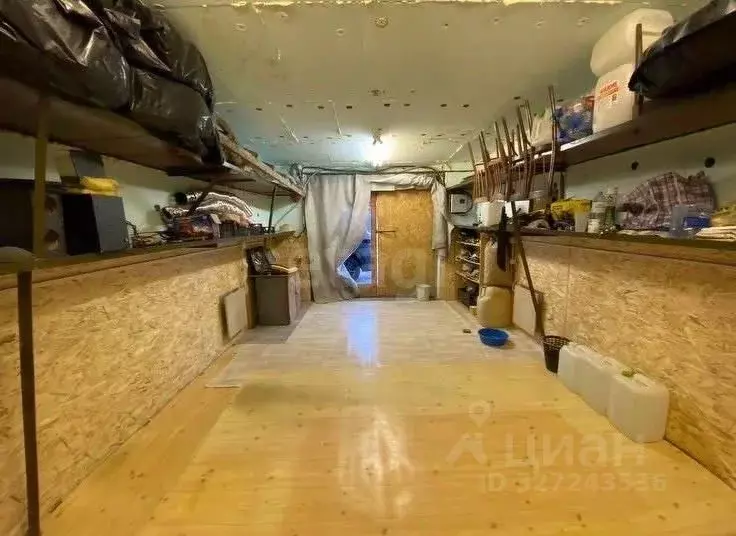 Гараж в Ямало-Ненецкий АО, Новый Уренгой ул. Мира (28 м) - Фото 1