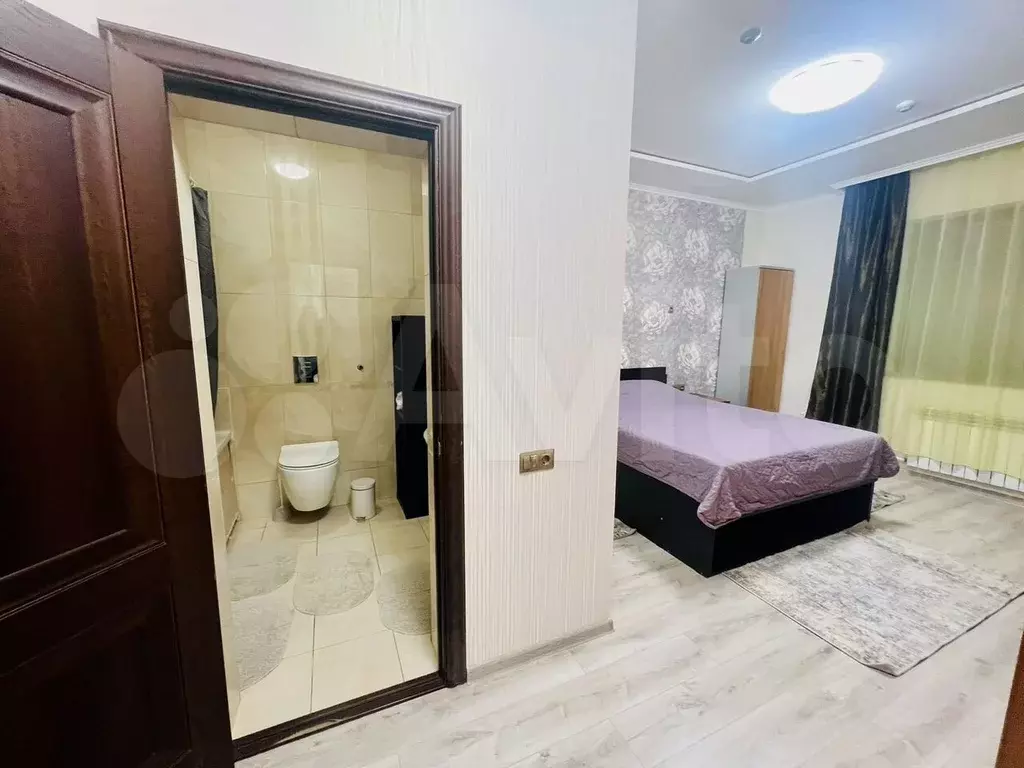 Апартаменты-студия, 30 м, 2/3 эт. - Фото 0