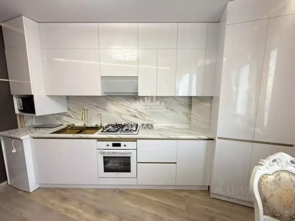 1-к кв. Крым, Керчь ул. Блюхера, 11 (34.2 м) - Фото 1