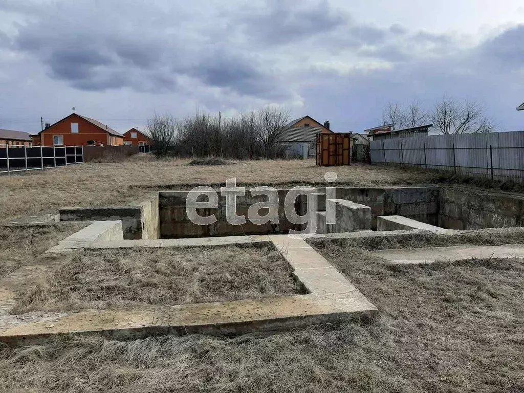 Участок в Белгородская область, Валуйки Магистральная ул. (10.0 сот.) - Фото 0