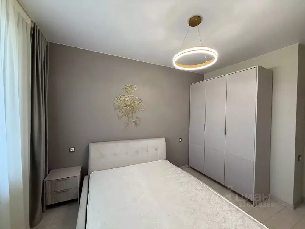 3-к кв. Новосибирская область, Новосибирск ул. Виктора Уса, 1/1 (72.2 ... - Фото 1