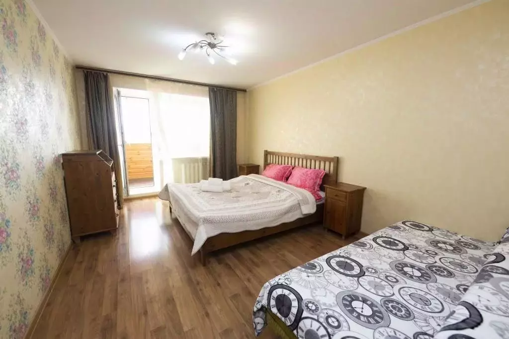 2-к кв. Тюменская область, Тюмень ул. Энергетиков, 16 (60.0 м) - Фото 1