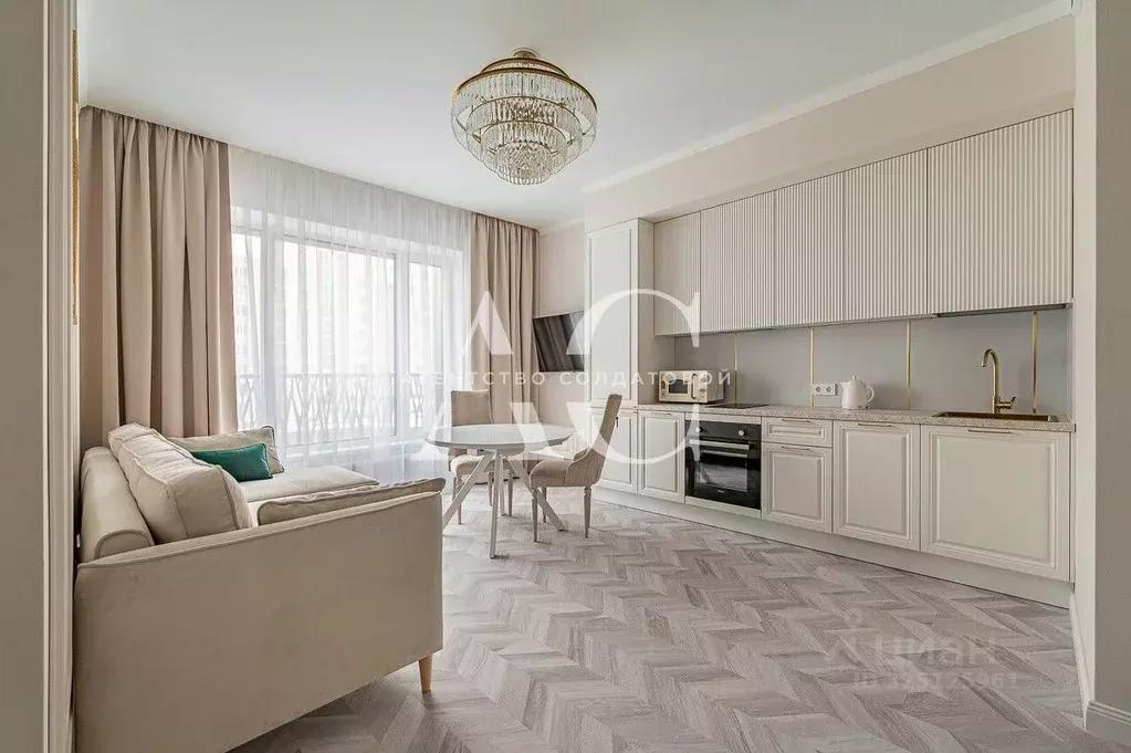 2-к кв. Свердловская область, Екатеринбург ул. Радищева, 24 (49.0 м) - Фото 2