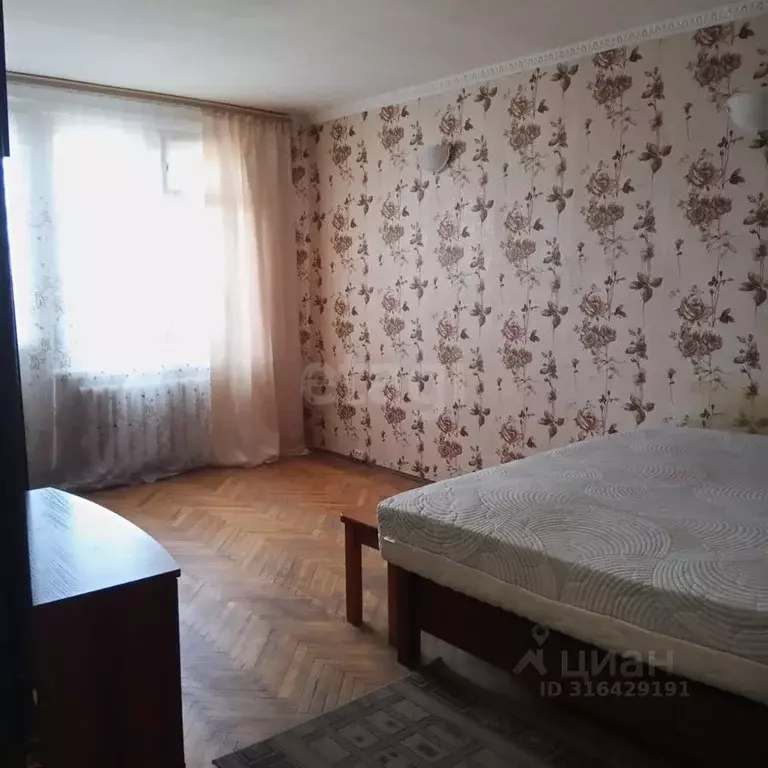 3-к кв. Московская область, Люберцы городской округ, Красково пгт ул. ... - Фото 0