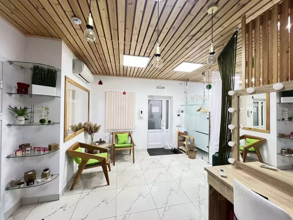 Помещение свободного назначения в Кировская область, Киров ул. ... - Фото 1